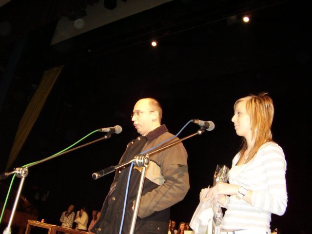 pb060039.jpg
